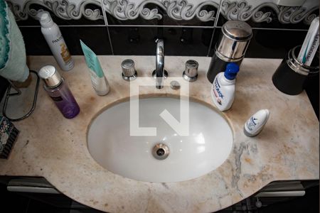 Apartamento à venda com 100m², 3 quartos e 1 vagaBanheiro da Suíte