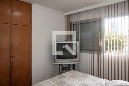 Apartamento à venda com 100m², 3 quartos e 1 vagaQuarto 2