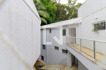 Casa de condomínio à venda com 800m², 6 quartos e 4 vagas Casa de condomínio à venda com 800m², 6 quartos e 4 vagasÁrea Externa