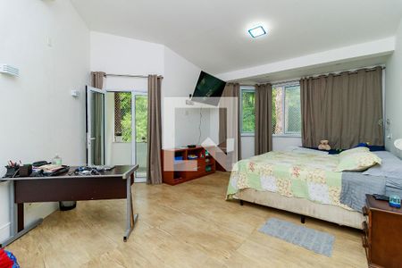 Casa de condomínio à venda com 800m², 6 quartos e 4 vagas Casa de condomínio à venda com 800m², 6 quartos e 4 vagasSuíte Principal
