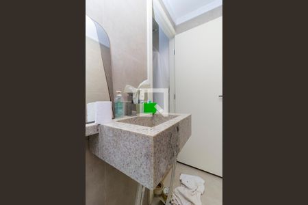 Casa de condomínio à venda com 800m², 6 quartos e 4 vagas Casa de condomínio à venda com 800m², 6 quartos e 4 vagasSuíte 6 - Banheiro