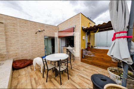 Apartamento à venda com 146m², 3 quartos e 1 vagaCobertura