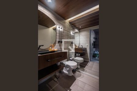 Lavabo de apartamento para alugar com 2 quartos, 118m² em Cerqueira César, São Paulo