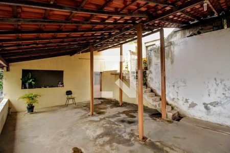 Casa à venda com 394m², 3 quartos e 1 vagaÁrea livre da casa