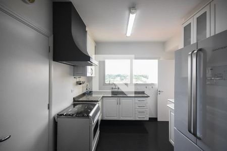 Apartamento para alugar com 200m², 2 quartos e 3 vagas Apartamento para alugar com 200m², 2 quartos e 3 vagasCozinha