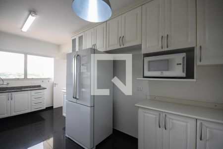 Apartamento para alugar com 200m², 2 quartos e 3 vagas Apartamento para alugar com 200m², 2 quartos e 3 vagasCozinha