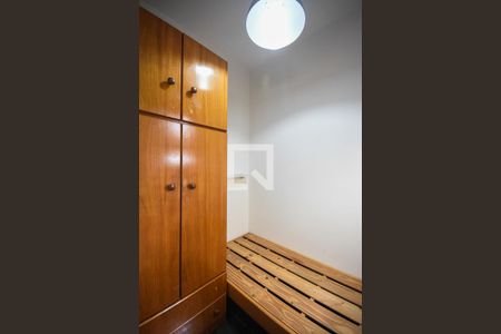 Apartamento para alugar com 200m², 2 quartos e 3 vagas Apartamento para alugar com 200m², 2 quartos e 3 vagasQuarto de serviço 2