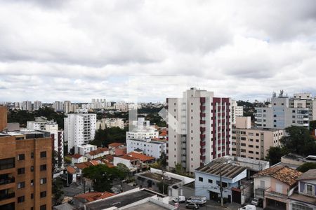 Apartamento para alugar com 200m², 2 quartos e 3 vagas Apartamento para alugar com 200m², 2 quartos e 3 vagasVista da suíte 1