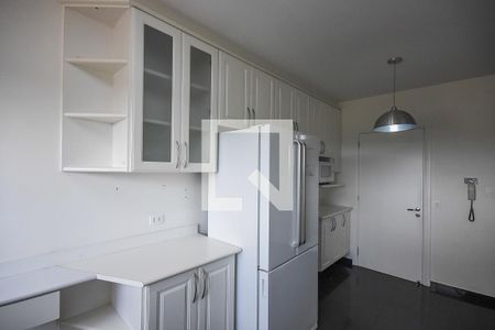 Apartamento para alugar com 200m², 2 quartos e 3 vagas Apartamento para alugar com 200m², 2 quartos e 3 vagasCozinha