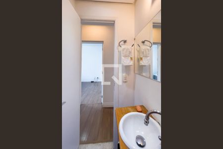 Lavabo de apartamento à venda com 2 quartos, 70m² em Moema, São Paulo