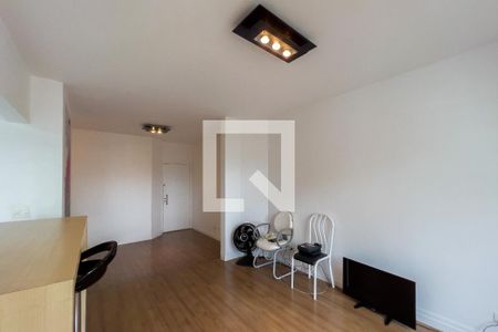 Sala de apartamento à venda com 2 quartos, 70m² em Moema, São Paulo