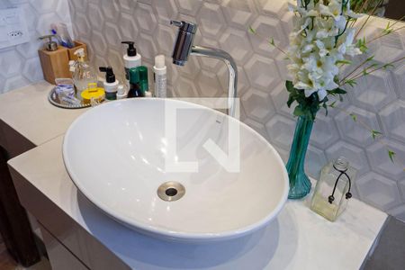 Apartamento à venda com 228m², 4 quartos e 2 vagasBanheiro social 2 