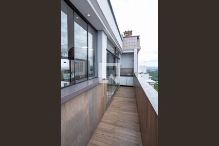 Apartamento à venda com 228m², 4 quartos e 2 vagasCobertura