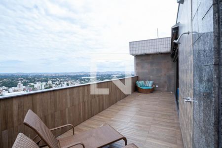 Apartamento à venda com 228m², 4 quartos e 2 vagasCobertura