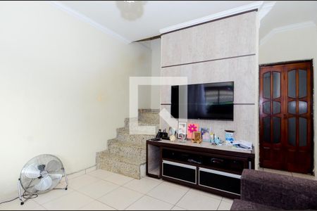 Sala de casa para alugar com 3 quartos, 160m² em Jardim Jovaia, Guarulhos