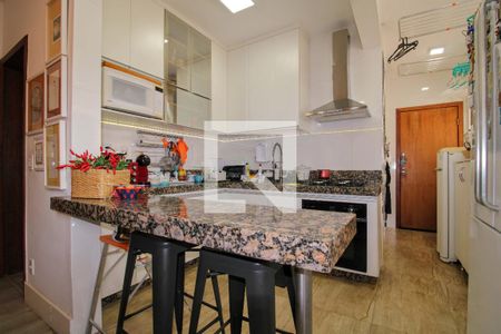 Apartamento à venda com 190m², 4 quartos e 1 vagaCozinha