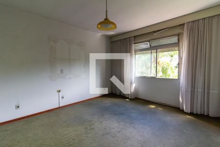 Casa à venda com 401m², 5 quartos e 8 vagas Casa à venda com 401m², 5 quartos e 8 vagasQuarto 2