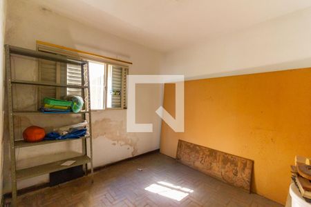 Casa à venda com 401m², 5 quartos e 8 vagas Casa à venda com 401m², 5 quartos e 8 vagasQuarto de serviço