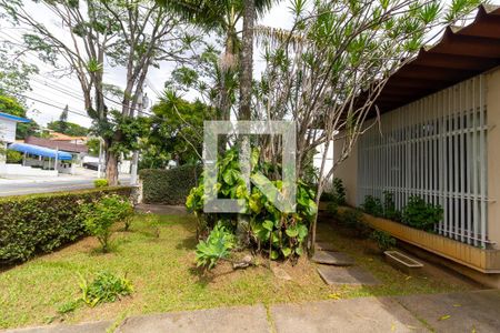 Casa à venda com 401m², 5 quartos e 8 vagas Casa à venda com 401m², 5 quartos e 8 vagasJardim