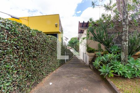 Casa à venda com 401m², 5 quartos e 8 vagas Casa à venda com 401m², 5 quartos e 8 vagasGaragem