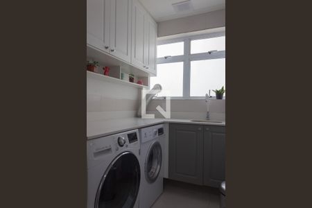 Apartamento à venda com 85m², 2 quartos e 2 vagasÁrea de Serviço