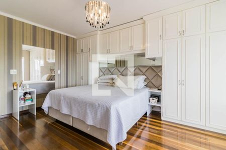 Casa à venda com 296m², 4 quartos e 2 vagasDormitório