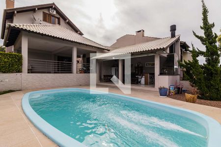 Casa à venda com 296m², 4 quartos e 2 vagasPiscina