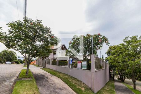 Casa à venda com 296m², 4 quartos e 2 vagasFachada