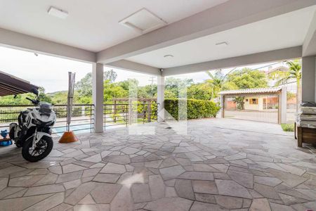 Casa à venda com 296m², 4 quartos e 2 vagasGaragem