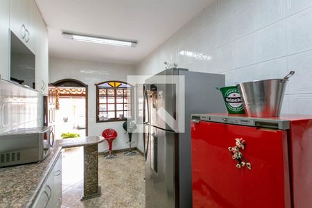 Casa à venda com 463m², 4 quartos e 10 vagasCozinha