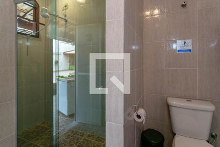 Casa à venda com 463m², 4 quartos e 10 vagasBanheiro