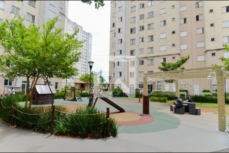 Apartamento para alugar com 49m², 2 quartos e 1 vaga Apartamento para alugar com 49m², 2 quartos e 1 vagaÁrea Comum - Playground
