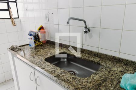 Casa para alugar com 100m², 2 quartos e sem vagaCozinha Pia