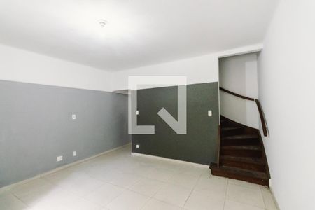 Sala de casa para alugar com 2 quartos, 100m² em Perdizes, São Paulo