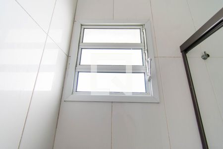 Casa à venda com 110m², 3 quartos e 2 vagas Casa à venda com 110m², 3 quartos e 2 vagasBanheiro da Suíte
