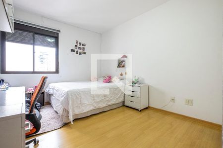 Apartamento à venda com 185m², 4 quartos e 3 vagasSuíte 2