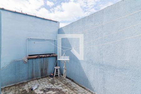 Casa à venda com 70m², 2 quartos e 2 vagasTerraço