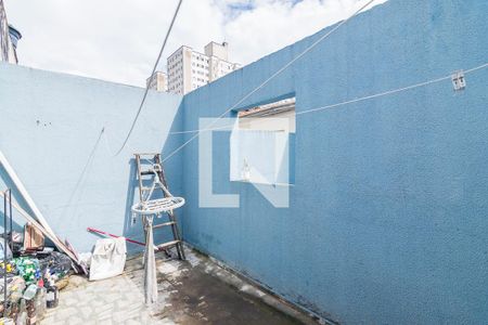 Casa à venda com 70m², 2 quartos e 2 vagasTerraço