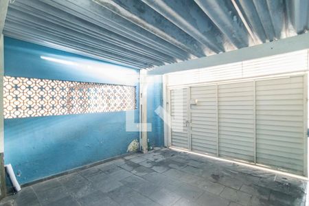 Casa à venda com 70m², 2 quartos e 2 vagasGaragem
