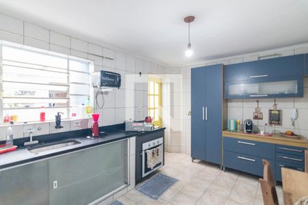 Casa à venda com 70m², 2 quartos e 2 vagasCozinha