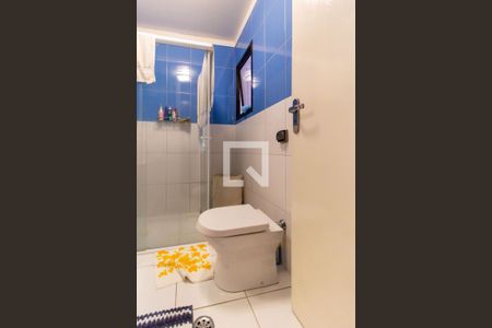 Casa à venda com 150m², 4 quartos e 8 vagasBanheiro da Suíte