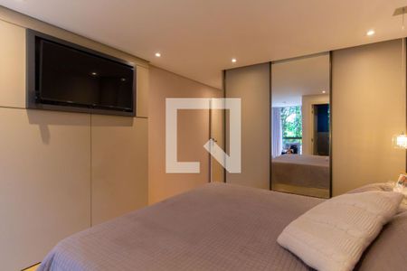 Casa à venda com 150m², 4 quartos e 8 vagasSuíte