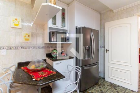 Casa à venda com 150m², 4 quartos e 8 vagasCozinha