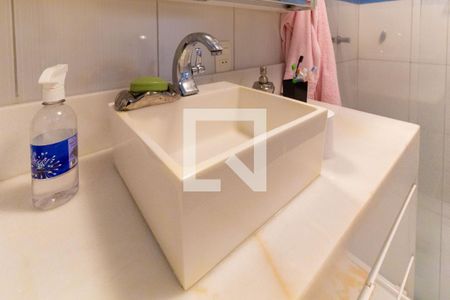 Casa à venda com 150m², 4 quartos e 8 vagasBanheiro da Suíte