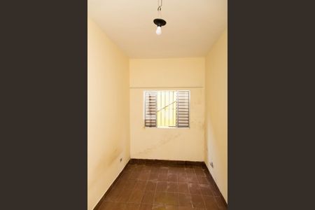 Casa à venda com 242m², 4 quartos e 2 vagas Casa à venda com 242m², 4 quartos e 2 vagasQuarto Casa 2