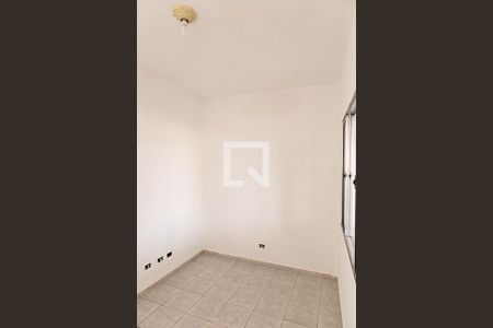 Casa à venda com 242m², 4 quartos e 2 vagas Casa à venda com 242m², 4 quartos e 2 vagasQuarto de Serviço