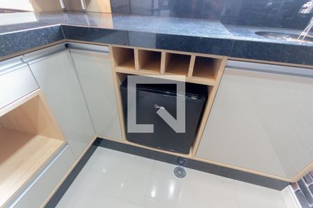 Apartamento à venda com 197m², 3 quartos e 3 vagasFrigobar