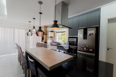 Apartamento à venda com 197m², 3 quartos e 3 vagasCozinha