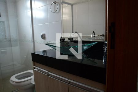 Casa para alugar com 200m², 3 quartos e 4 vagasBanheiro da Suíte 1