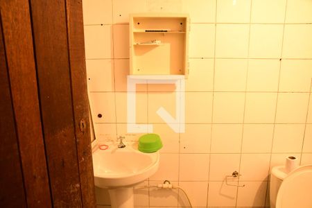 Casa para alugar com 200m², 3 quartos e 4 vagasBanheiro de serviço